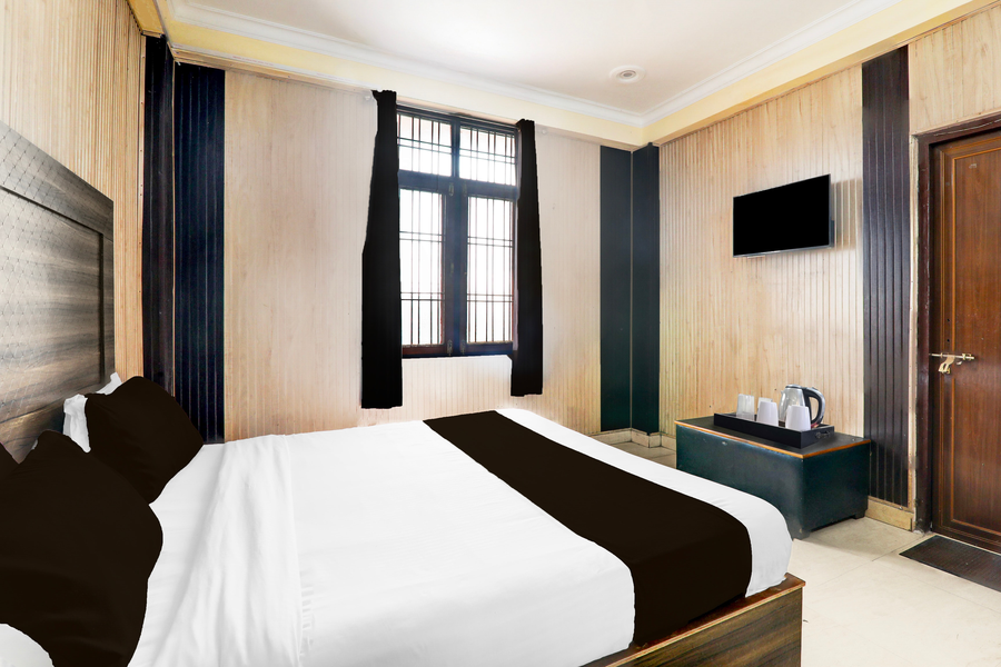 super hotel o charbagh formerly khalsa inn