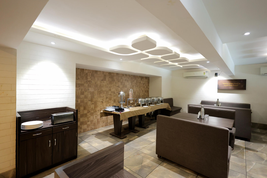 hotel grand paradise