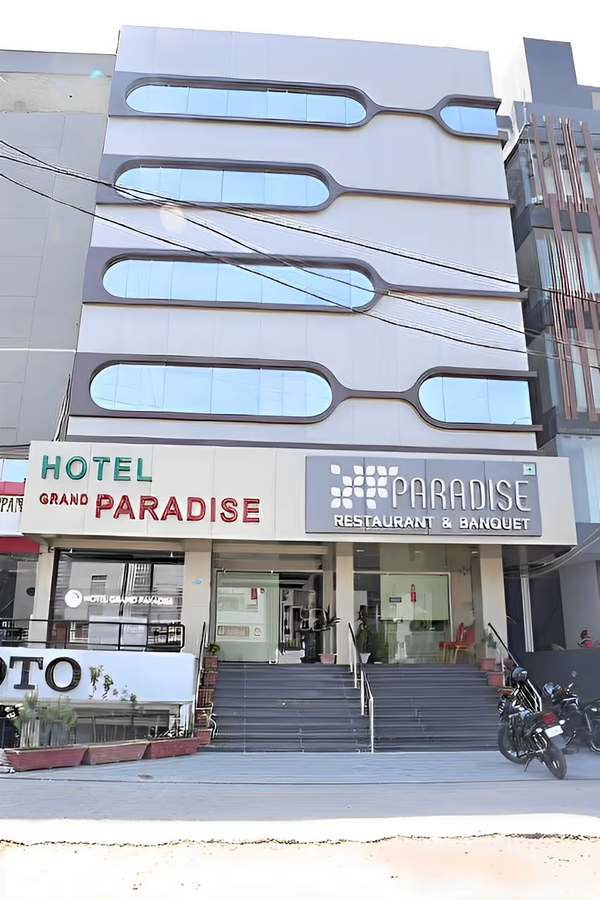 hotel grand paradise