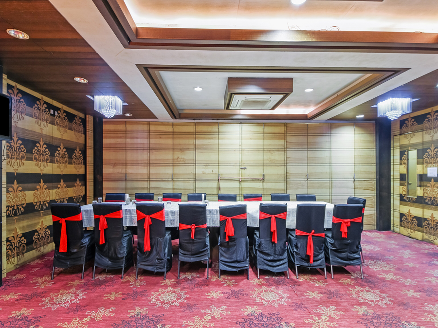 hotel puneet international