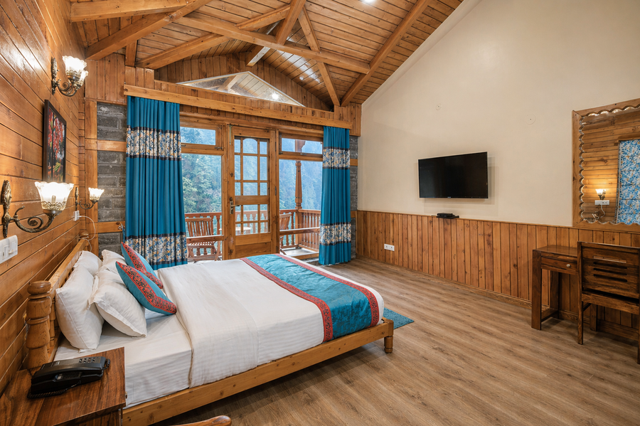 8fold by larisa jibhi