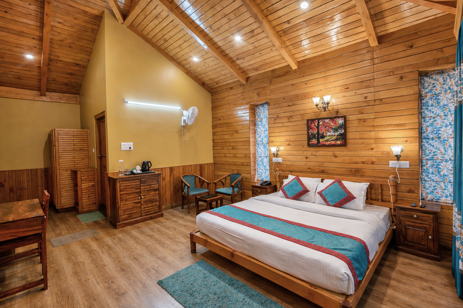 8fold by larisa jibhi