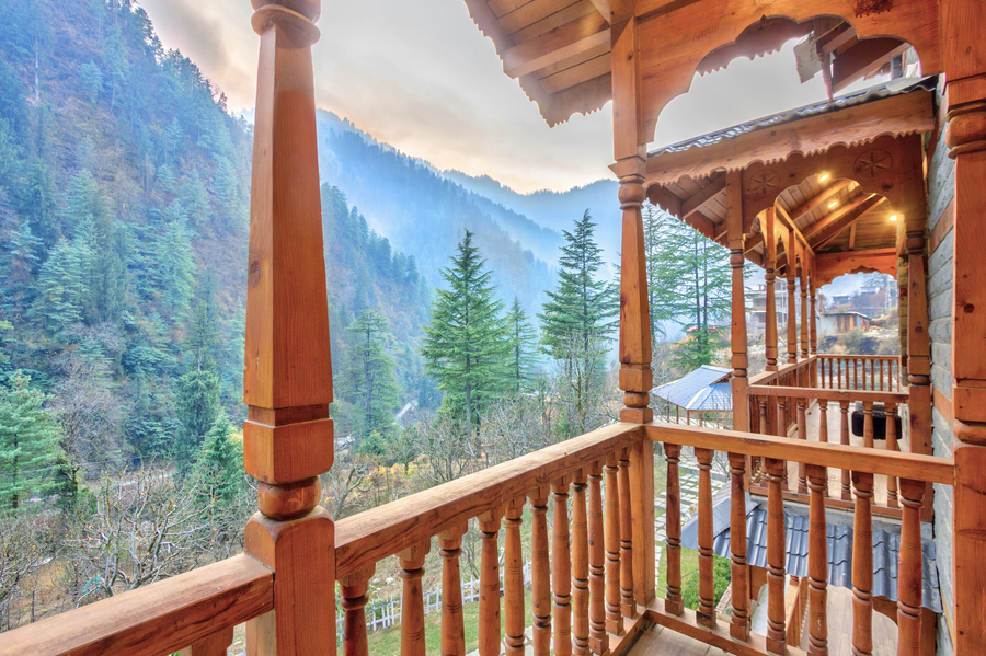 8fold by larisa jibhi