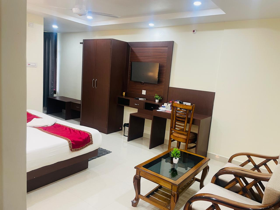 pemaling lords eco inn guwahati