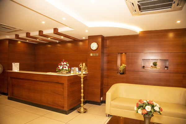 Hotel Golden Castle,Near Railway Station,2 star