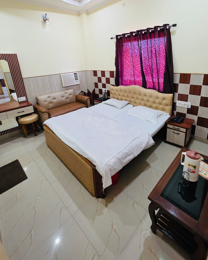 shri ram hotel 50 mtrs from shri ram janam bhumi