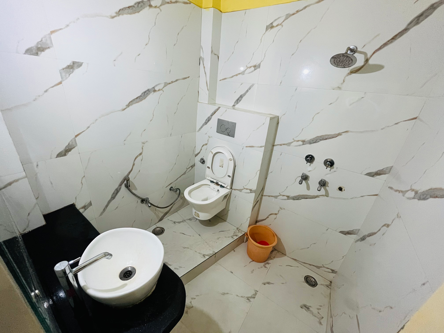 shri ram hotel 50 mtrs from shri ram janam bhumi