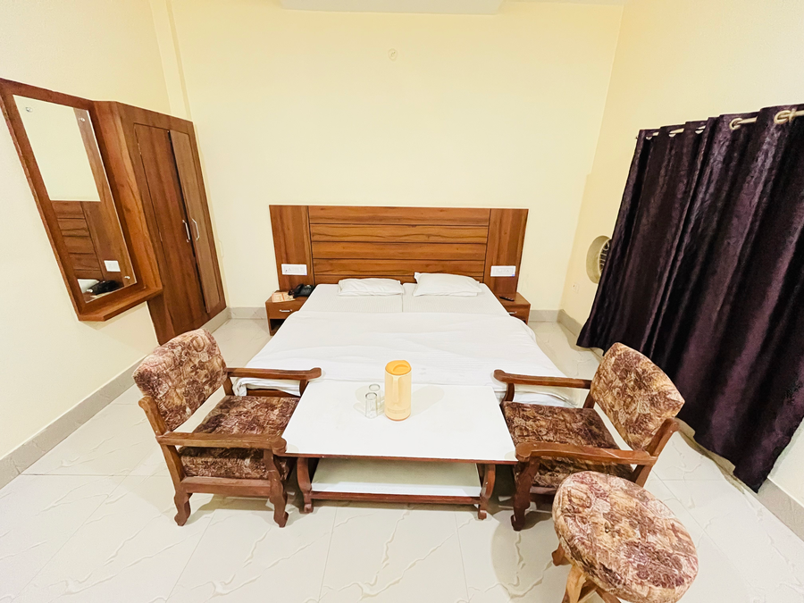 shri ram hotel 50 mtrs from shri ram janam bhumi
