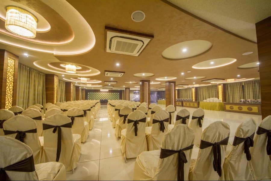 the grand vinayak hotel