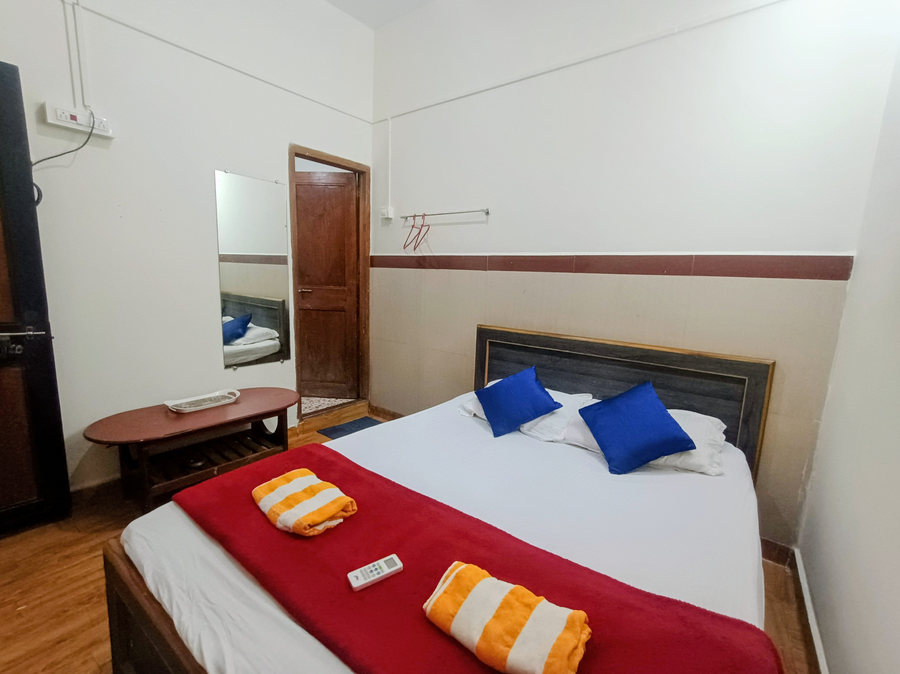 tourist lodge