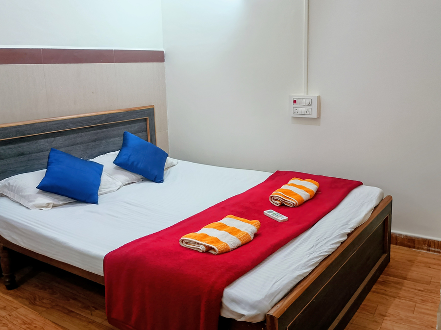 tourist lodge