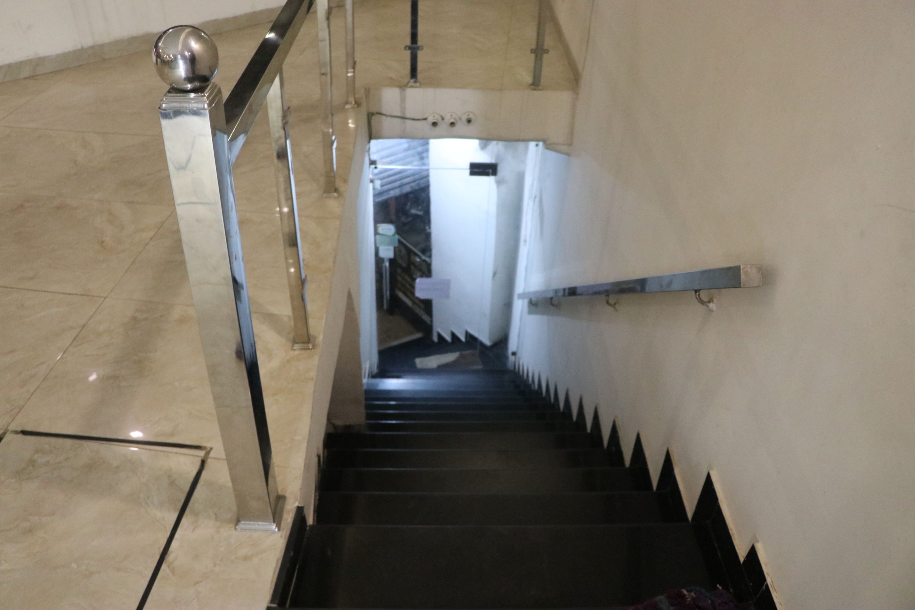 Hotel The Black Gold,Naya Gaon,3 star