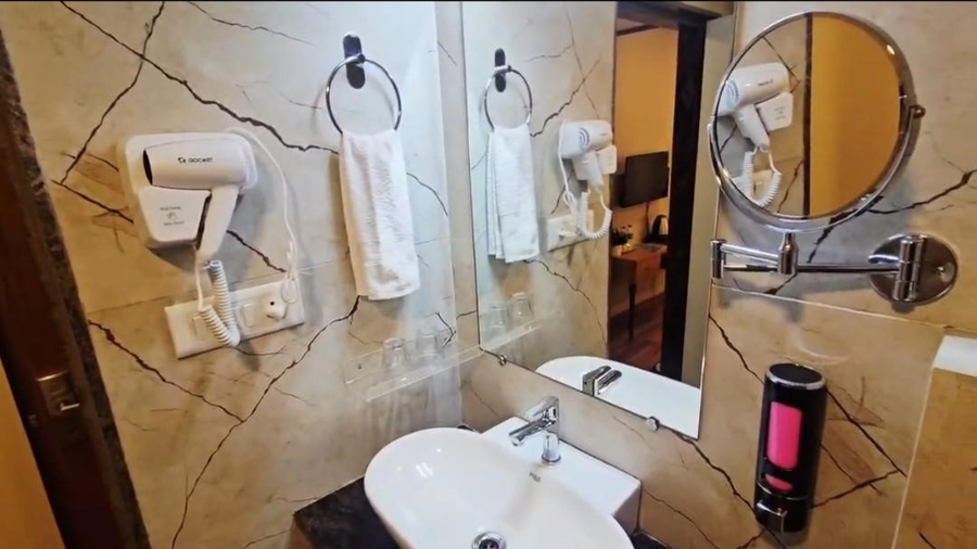 sky suites by monarch