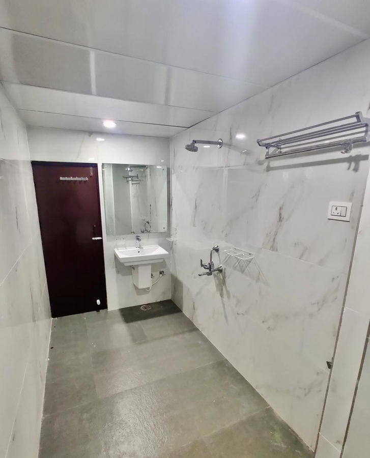 new hotel suhail