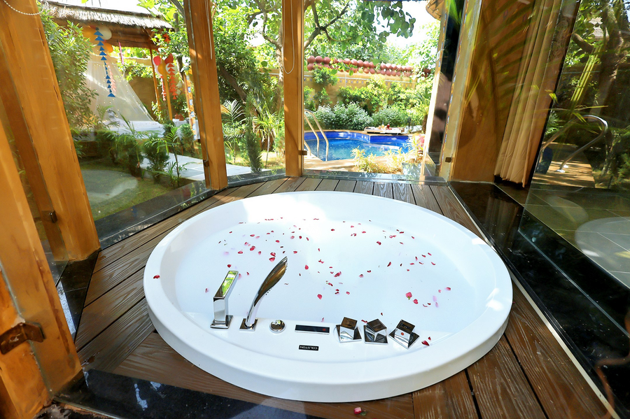 Nature Village Resort,Sawaipura,5 star