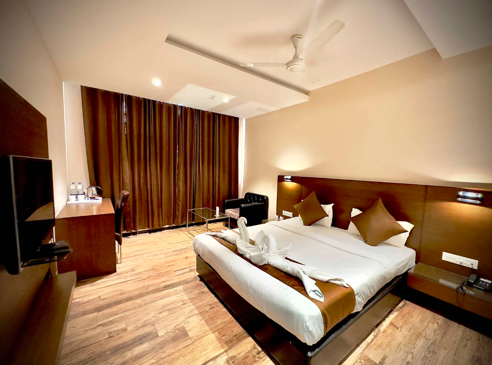 hotel atharva