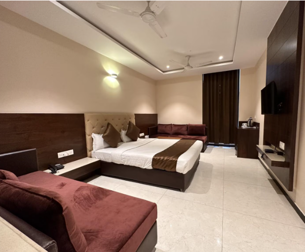 hotel atharva