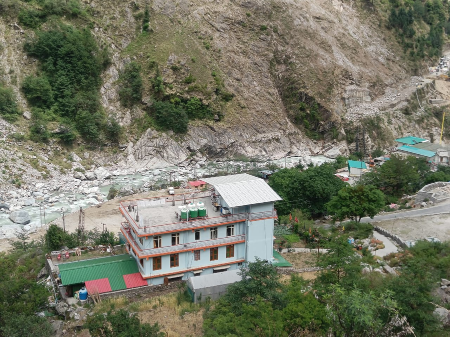 Ganga Resort Homely Stay,Govindghat>>Chamoli,3 star