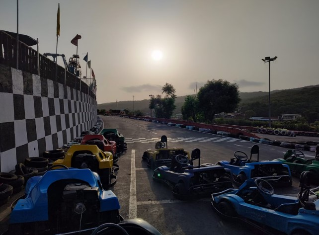 red button resort and go karting
