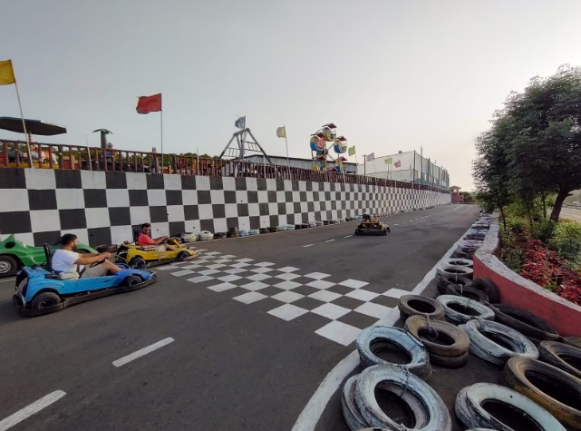 Red Button Resort & Go-Karting,Panchgani - Mahabaleshwar Road,3 star