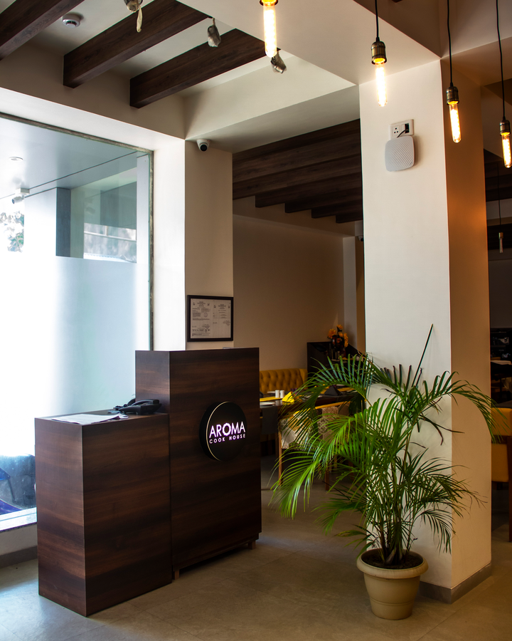hotel daani continental