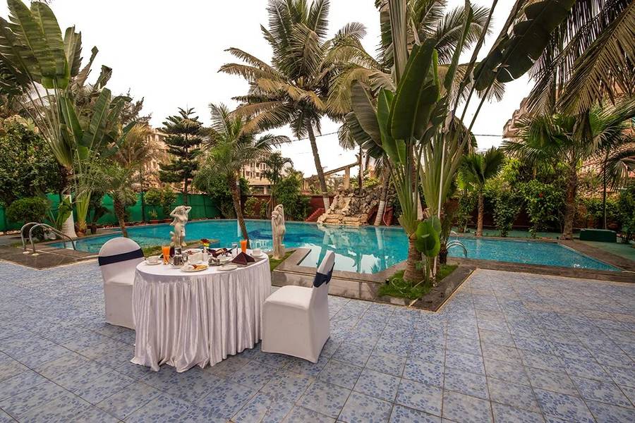 Nrs Royal Palace,Baliapanda,4 star