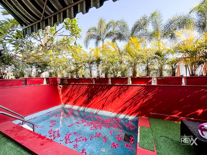 the neeraj river forest resort ayurvedic wellness center