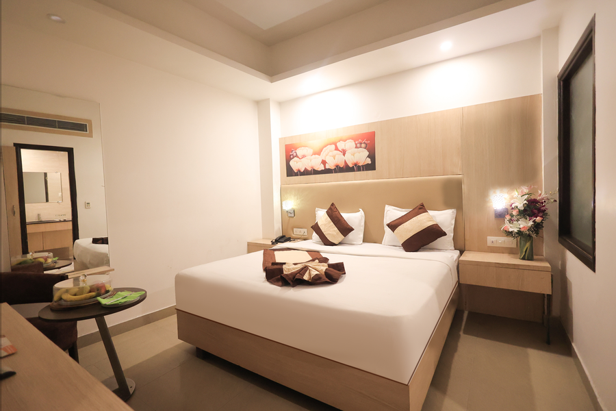 ecko lite mars hotel amritsar