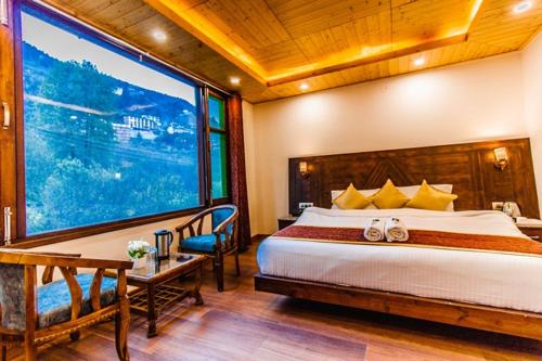 misty mountain manali