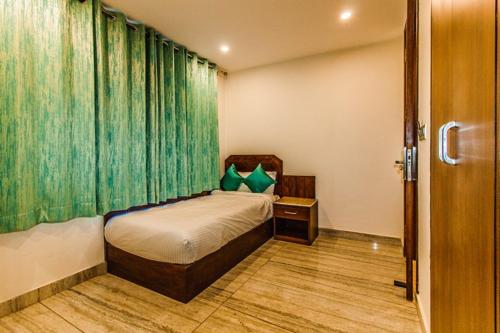 misty mountain manali