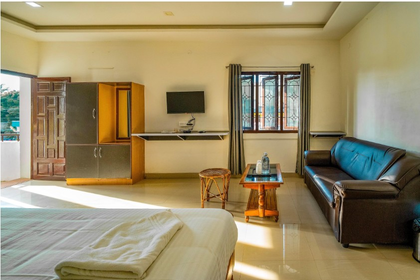 hotel hare rama hare krishna