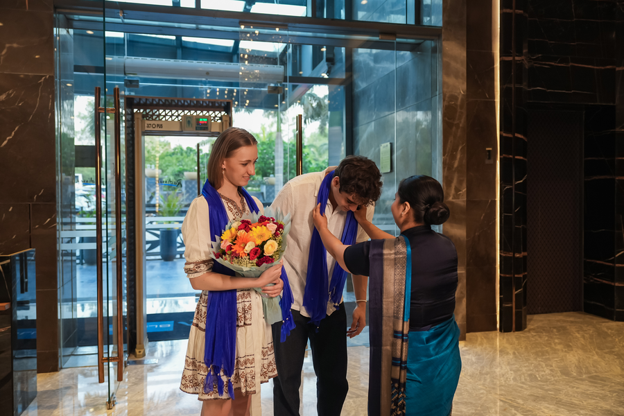 radisson blu towers kaushambi delhi ncr