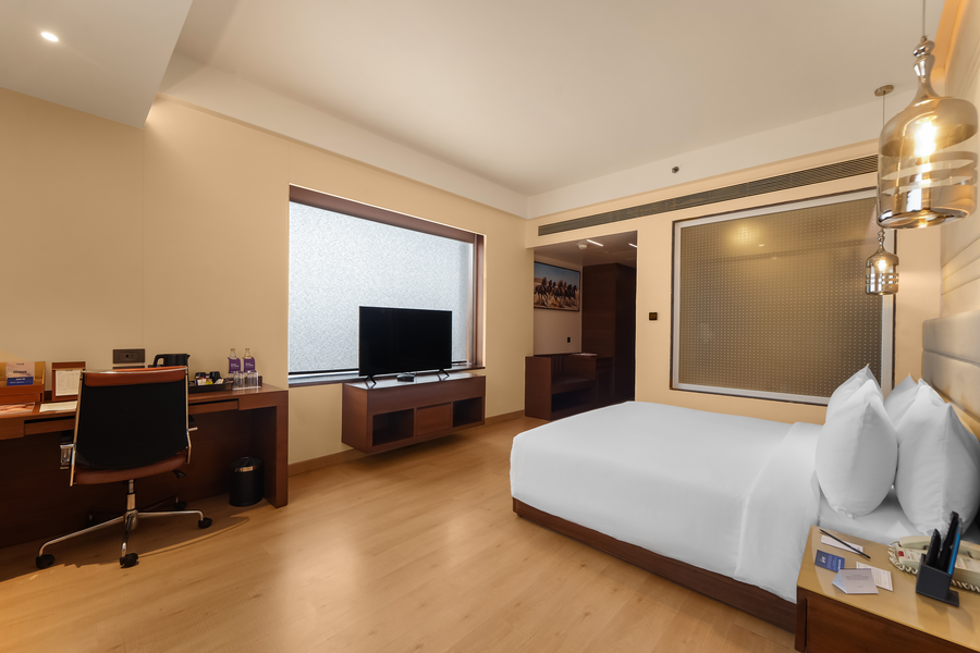 radisson blu towers kaushambi delhi ncr
