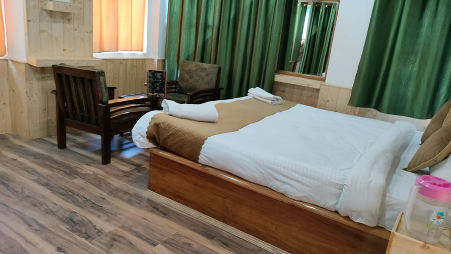the avenue hotel manali