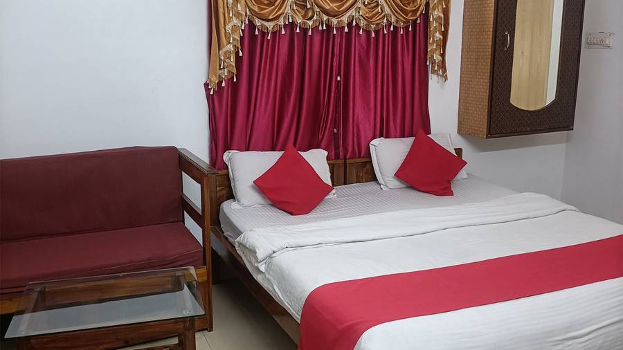 Laxminarayan Residency,Chakra Tirtha Road,3 star