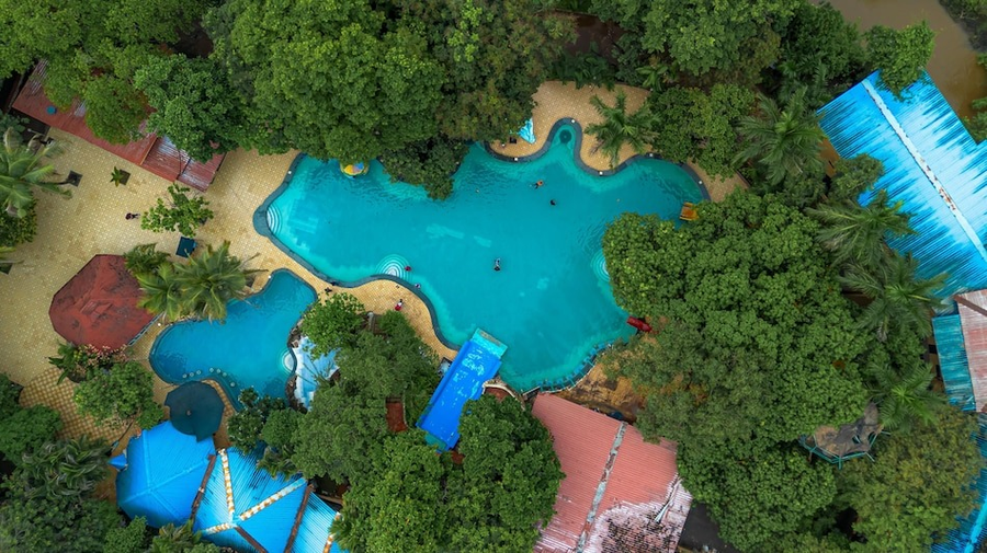 Aayush Resort Karjat,Raigad,4 star