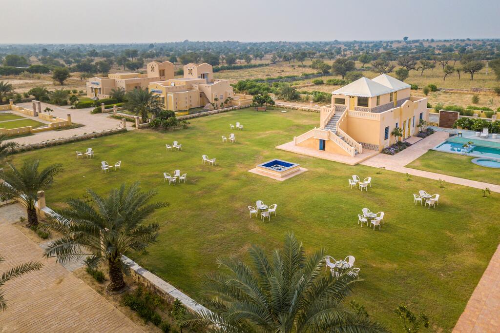 Anand Bagh Resort And Spa By Ananta,Laxmangarh - Salasar Road, Mdr 2, Jajod, Rajasthan 332318,4 star