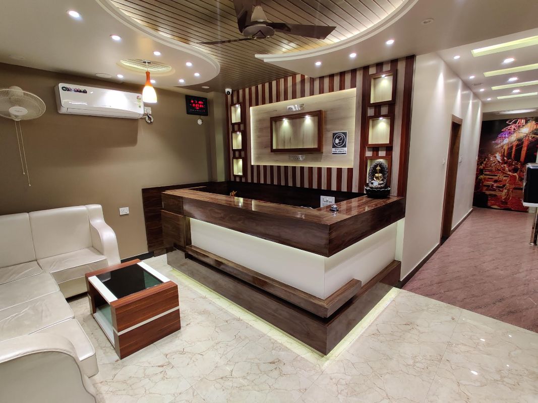 Hotel City Palace,Varanasi Railway Junction,2 star