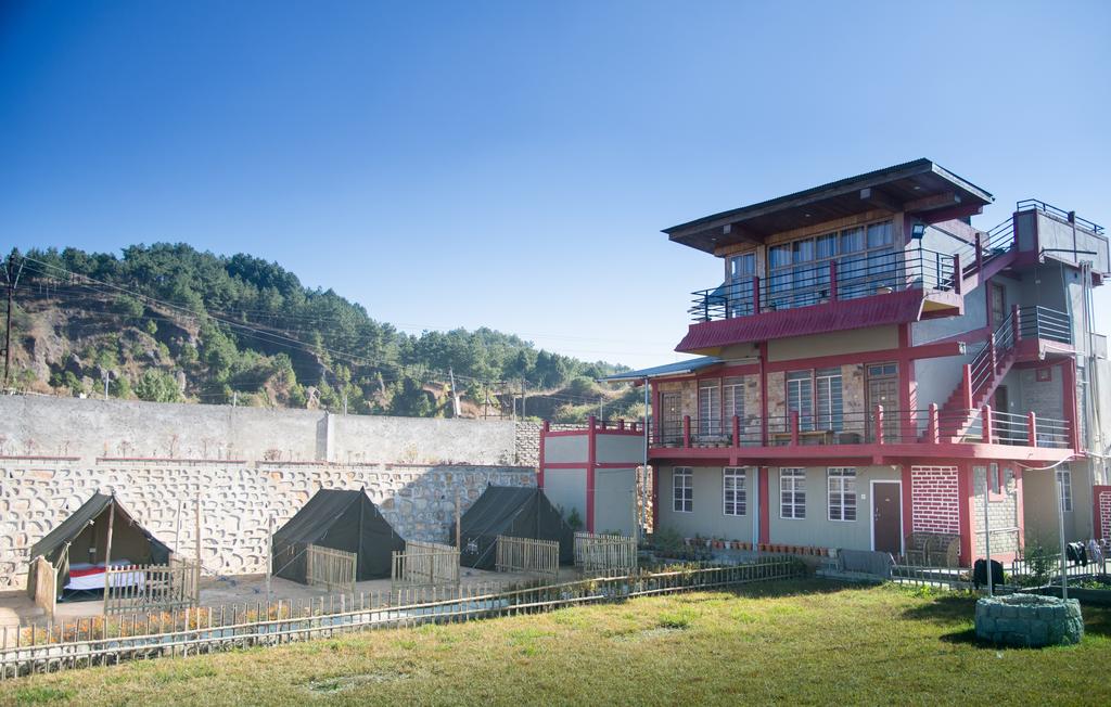 Silverbrook Resort,Shillong>>East Khasi Hills,3 star