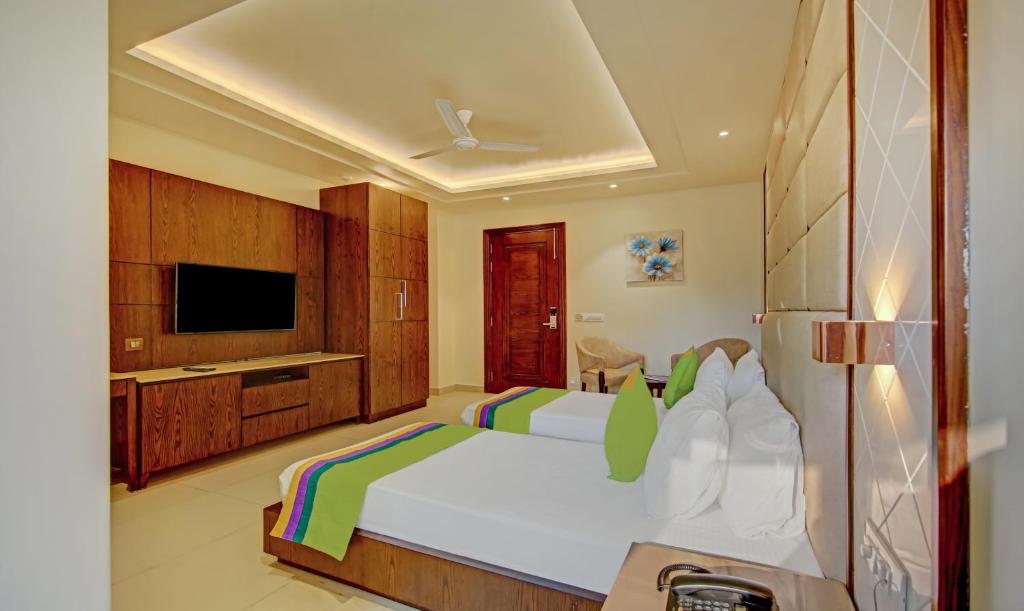 treebo premium relax inn patel nagar