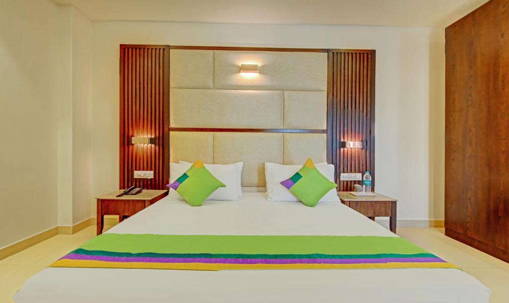 treebo premium relax inn patel nagar