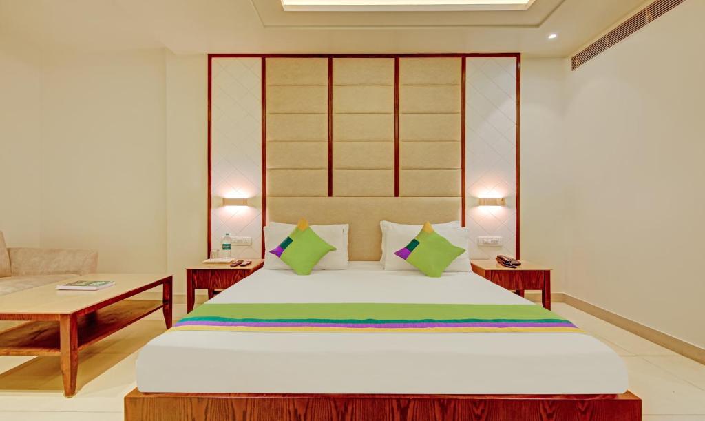 treebo premium relax inn patel nagar