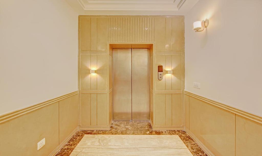 treebo premium relax inn patel nagar