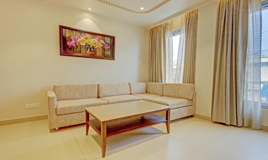 treebo premium relax inn patel nagar