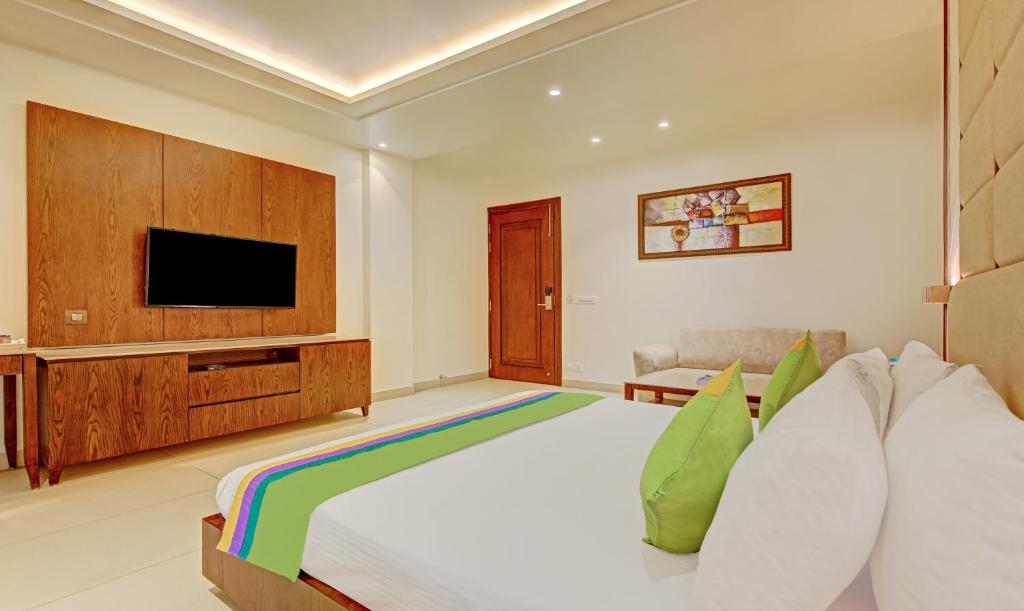 treebo premium relax inn patel nagar