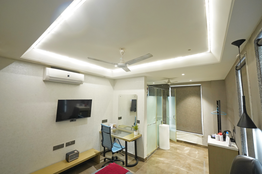 kryc luxury living hotel