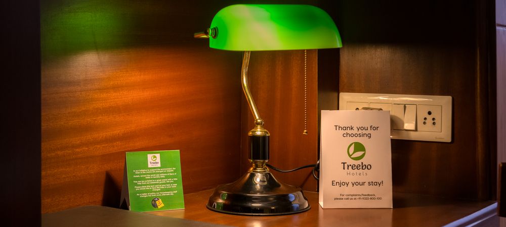 treebo green view park circus
