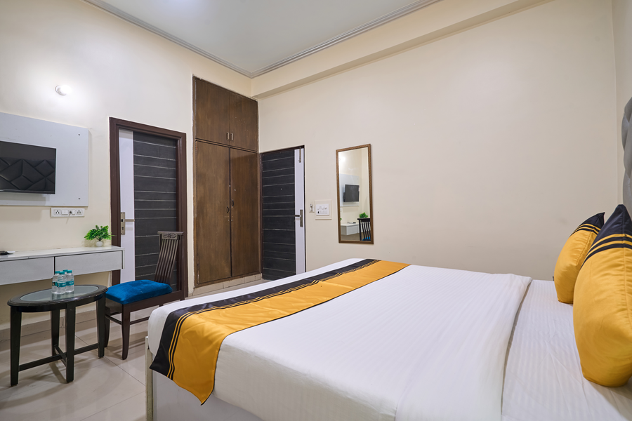 itsy hotels golden vista