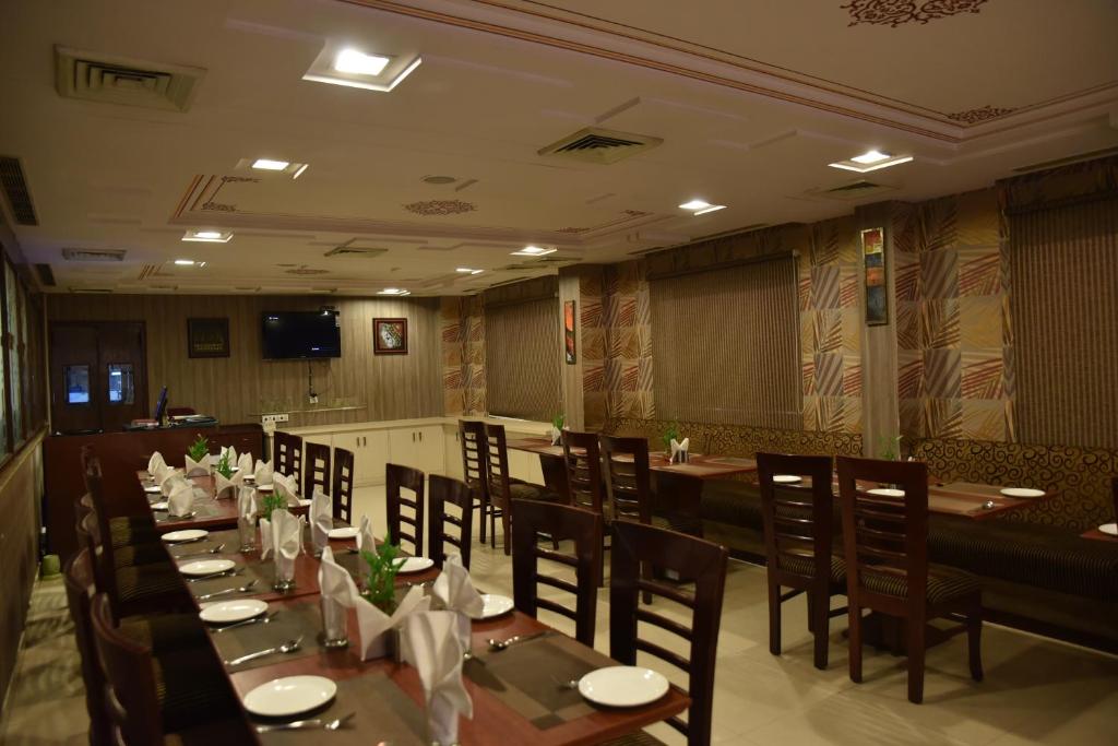 hotel shyam paradise