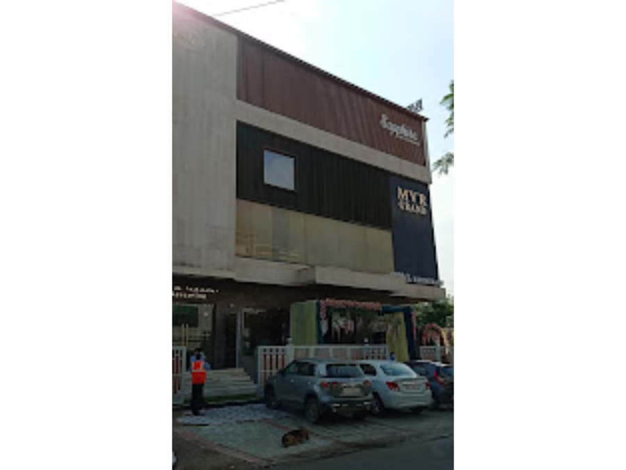 mvr grand hotel